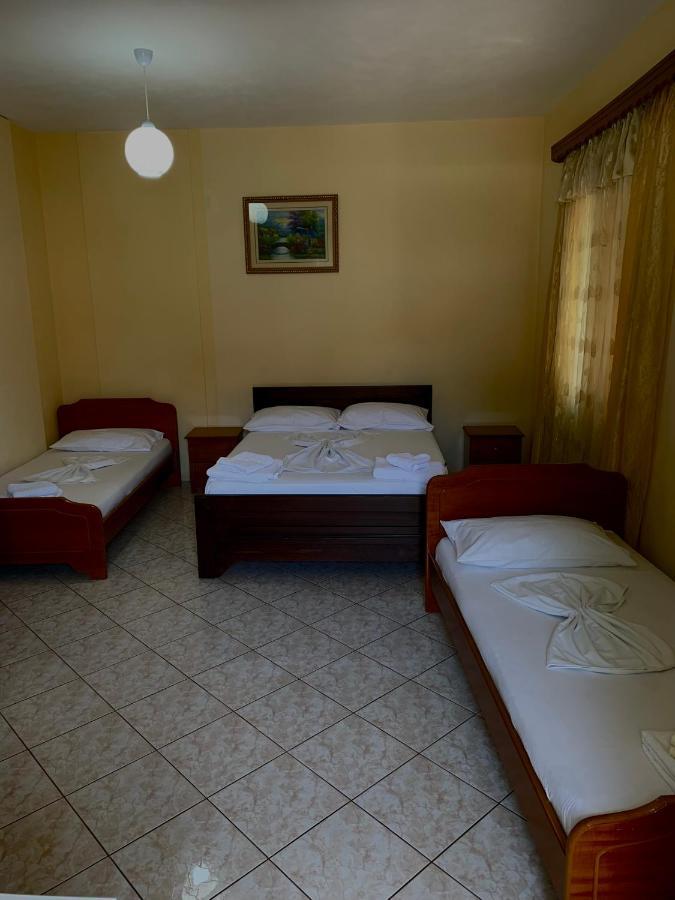 Ava'S Guesthouse Ксаміл Екстер'єр фото